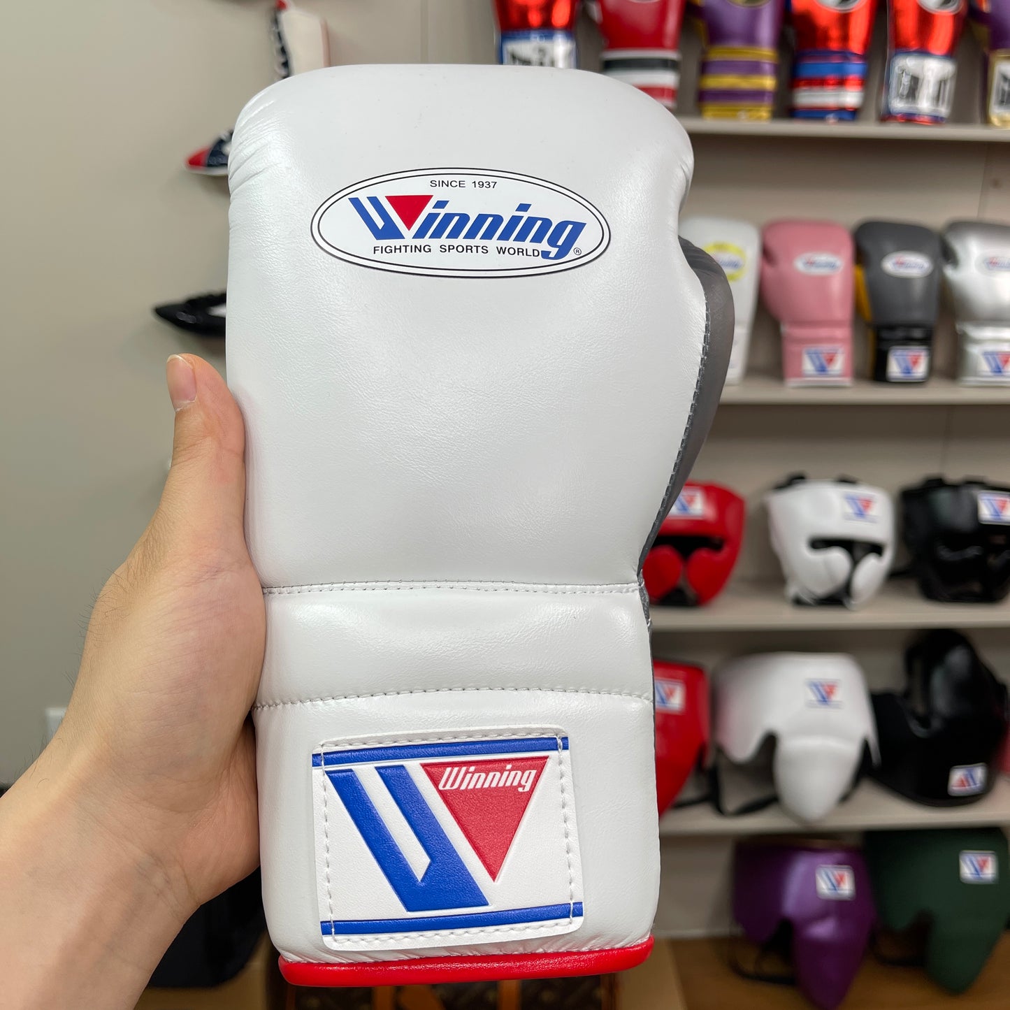 POWERLOCK 2 LACED WINNGING GLOVES
