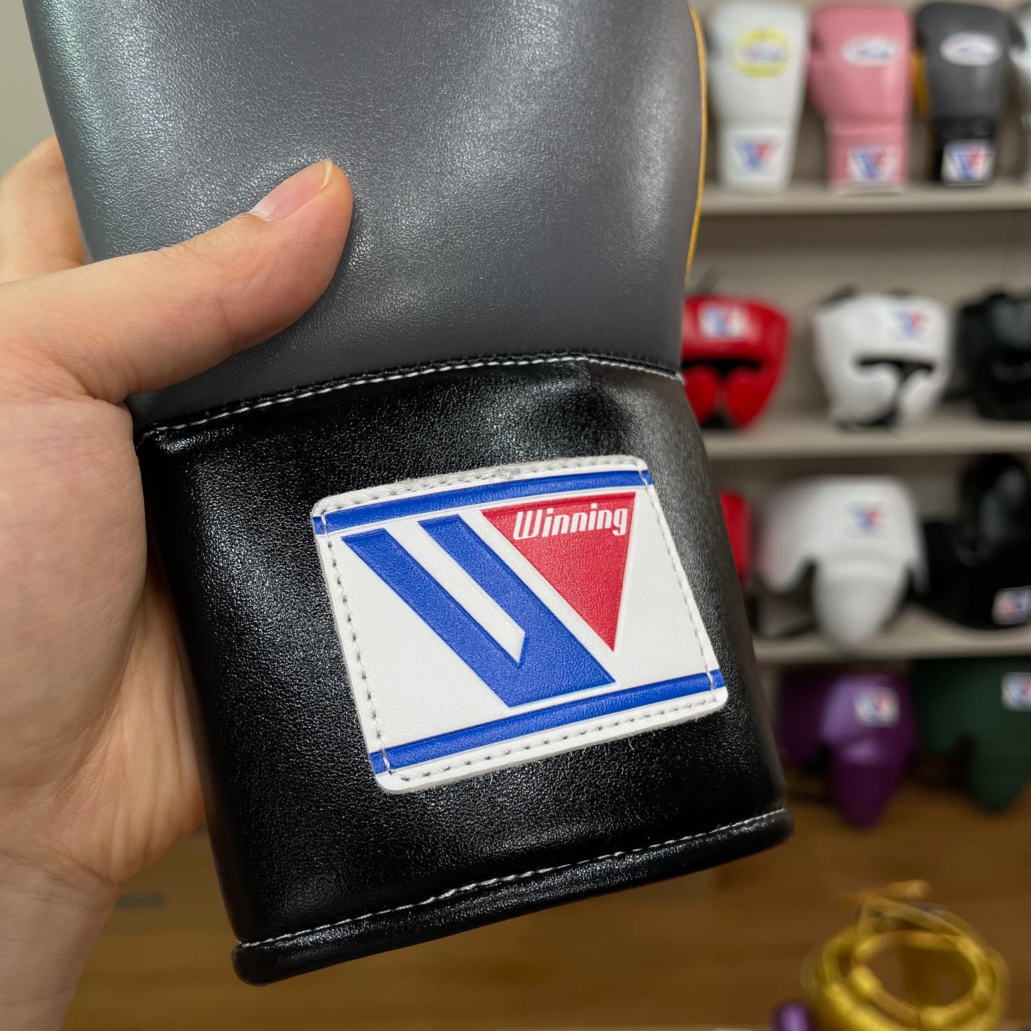 POWERLOCK 2 LACED WINNGING GLOVES