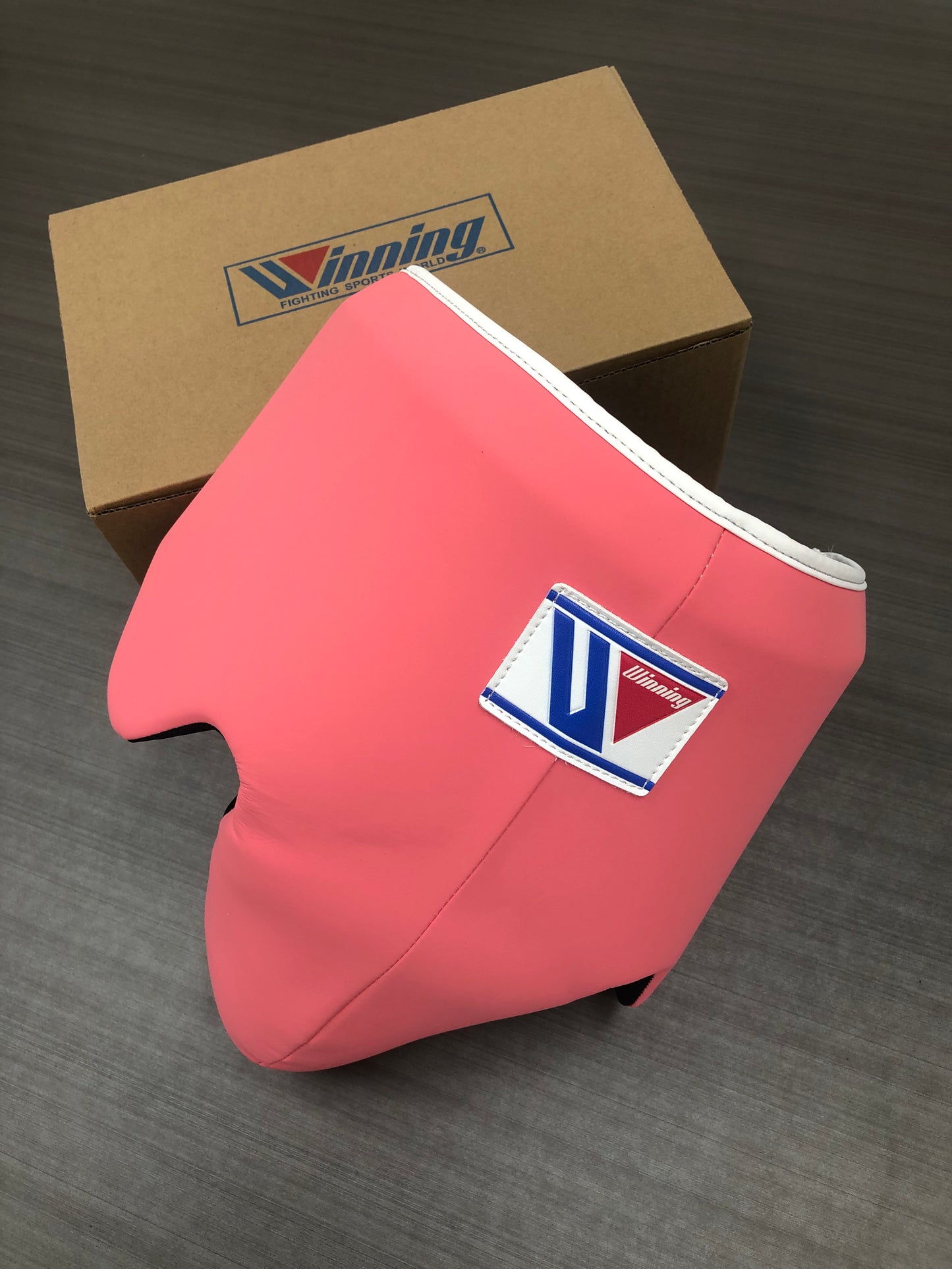WINNING JAPAN BOXING GROIN PROTECTOR